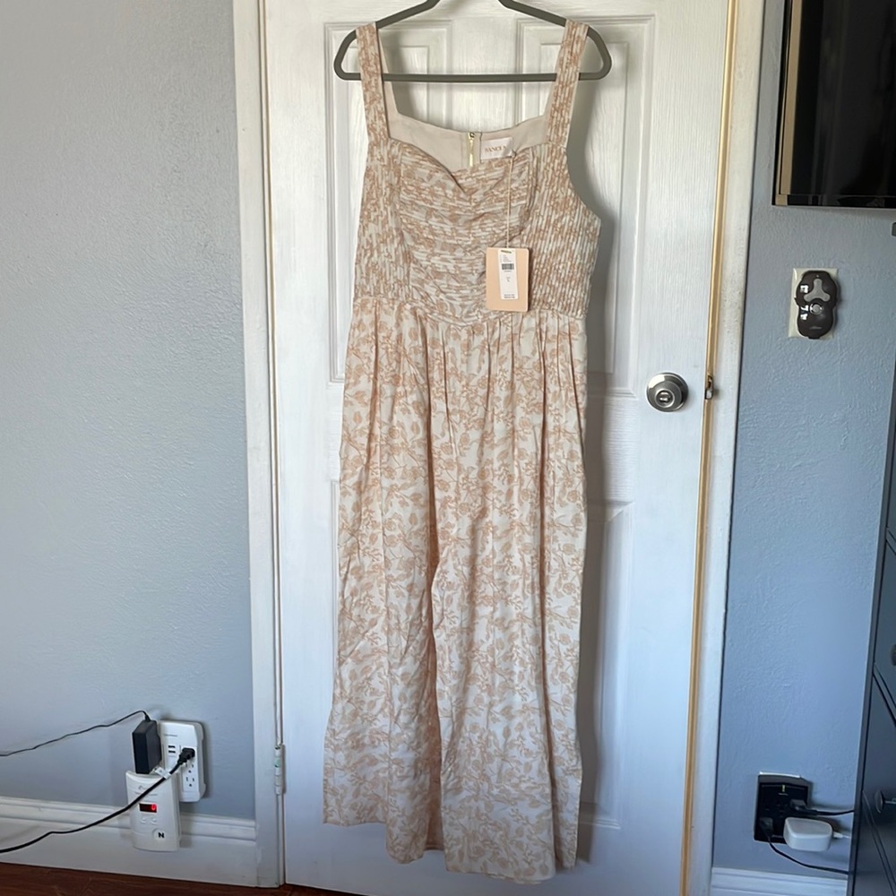 NWT! Danica Floral Printed Pleated Jumpsuit